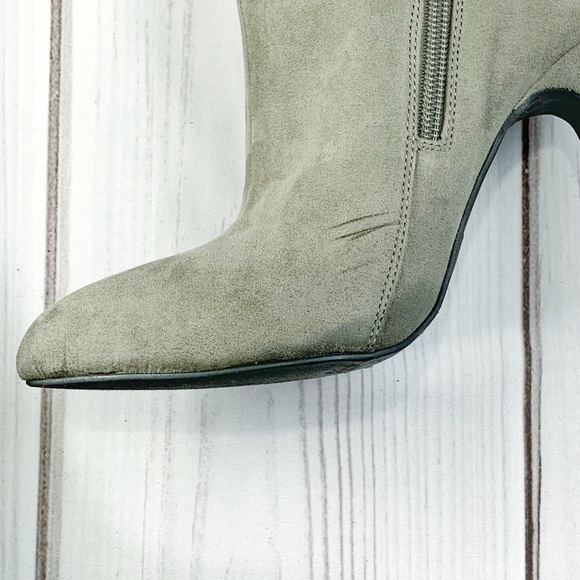 Chinese Laundry Gray Over The Knee Stretch Boots - Picture 12 of 13